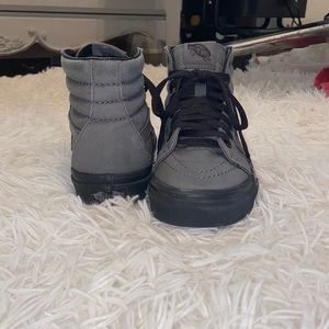 Vans Off The Wall——these shoes are more like a size 4.